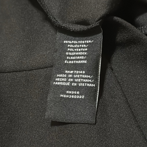 NWOT One 5 One Elegant Black Women's Shorts with Gold Buttons - Picture 6 of 6